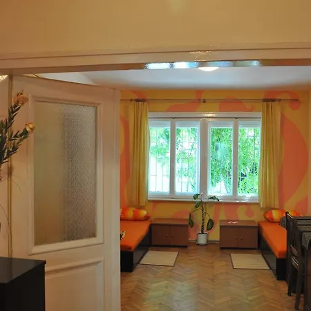 Arlequin アパート ヴァルナ