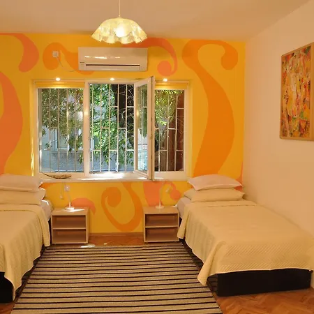 Arlequin アパート ヴァルナ