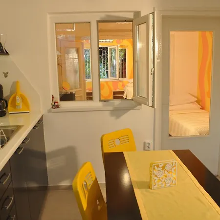 арлекин Апартамент Варна