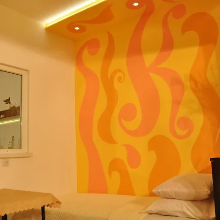 アパート Arlequin ヴァルナ