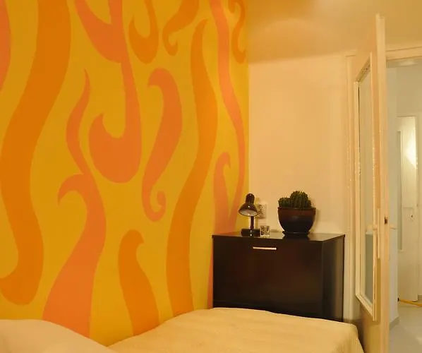 Apartment Arlequin Warna