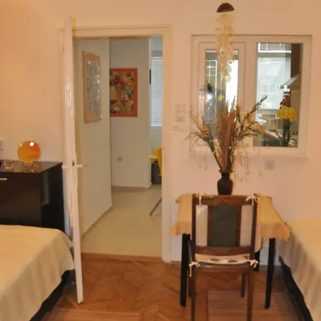 Arlequin Apartament *