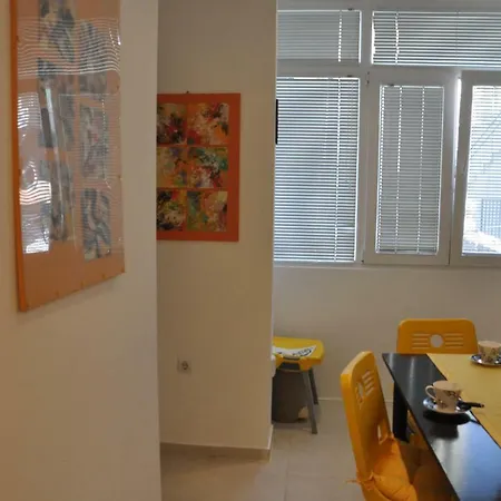 Arlequin Apartament *